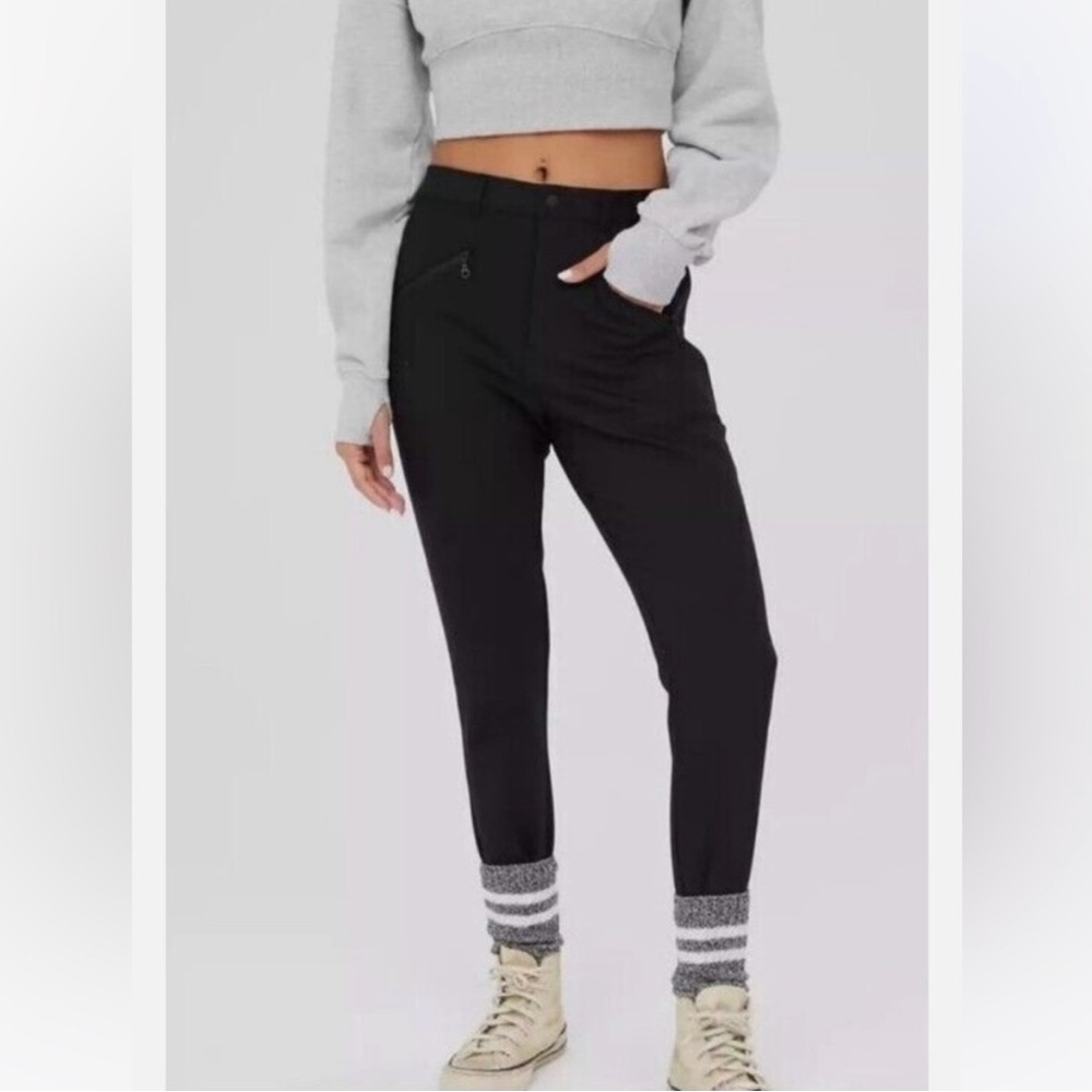 OFFLINE by Aerie NWT Chillside Stirrup Ski Pants Size Medium